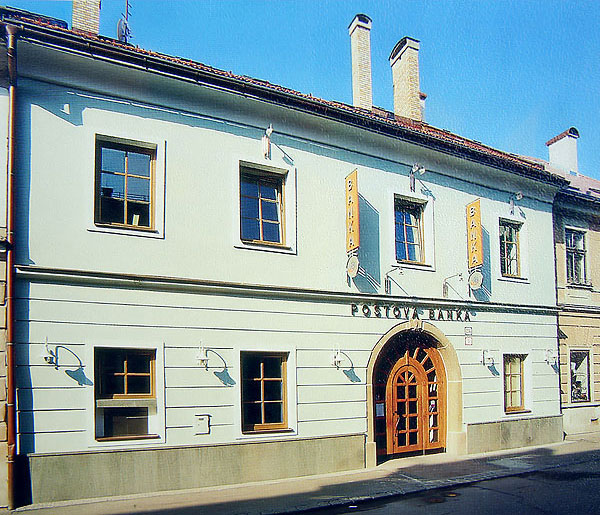 Postova-banka-Banska-Bystrica